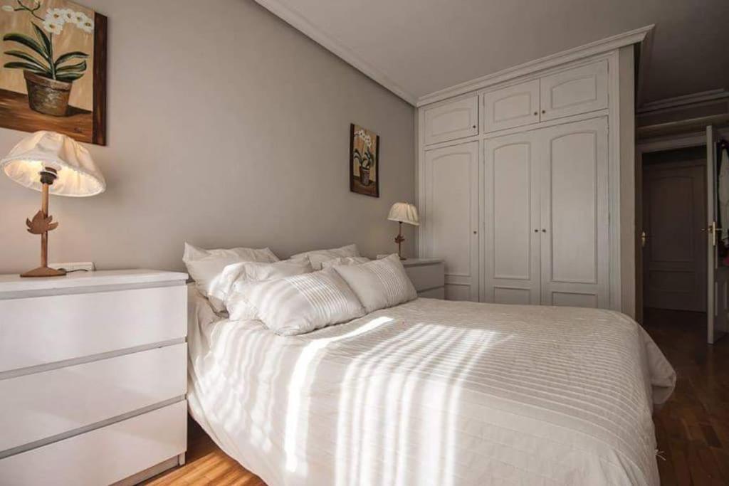 Apartamento + Parking En El Centro De Carthagène Extérieur photo