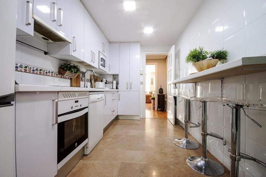 Apartamento + Parking En El Centro De Carthagène Extérieur photo